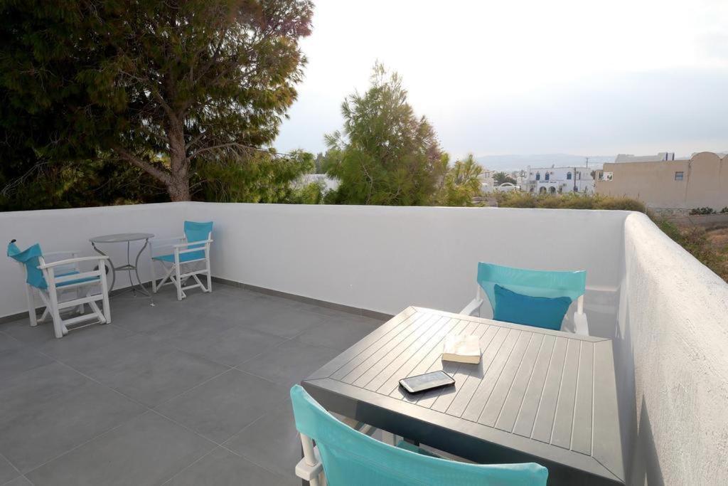 Perissa Blue Dome Rooms Bagian luar foto